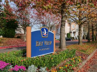 6214 S 233rd St, Kent, WA 98032