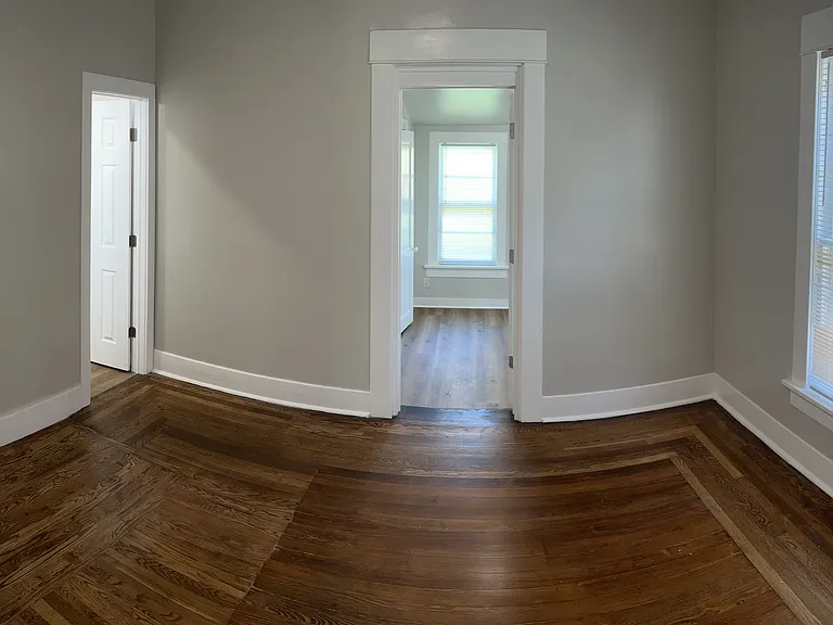 3222 E 2nd St N — Photo 12