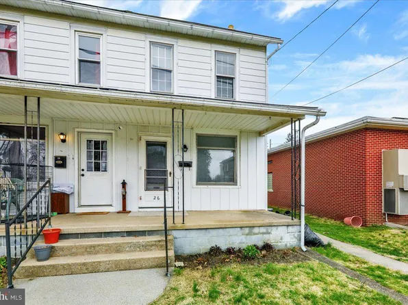 26 S Church St, Robesonia, PA 19551