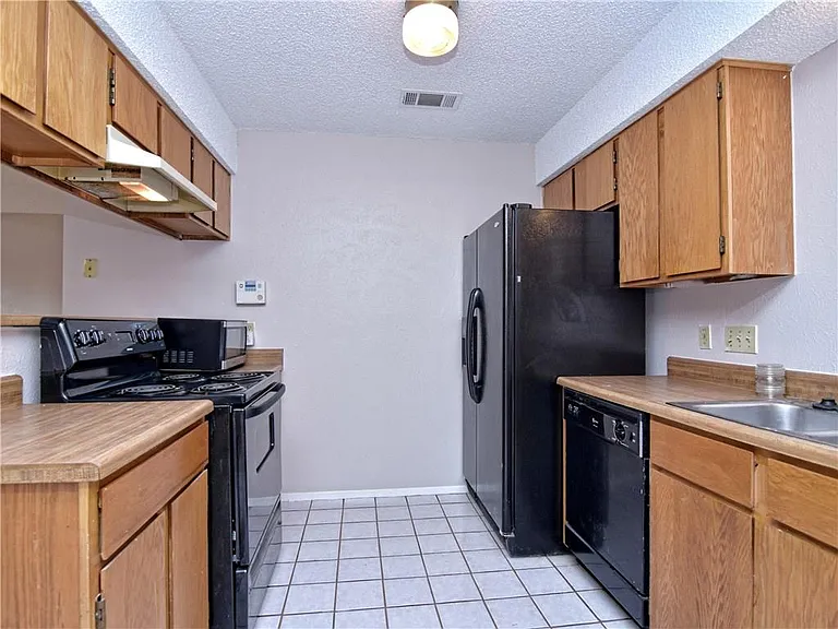 3509 Harpers Ferry Ln #A — Photo 3