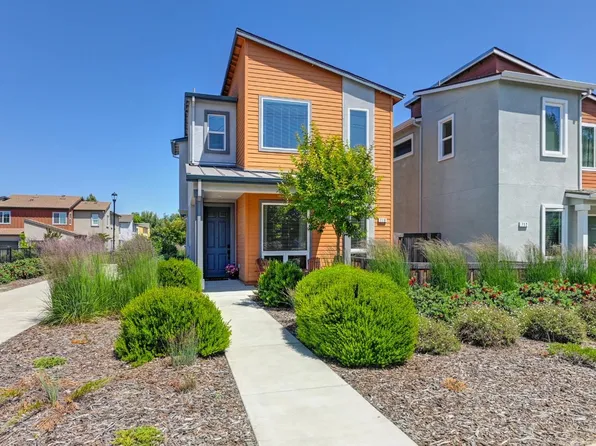 718 Drummond Ave, Davis, CA 95618