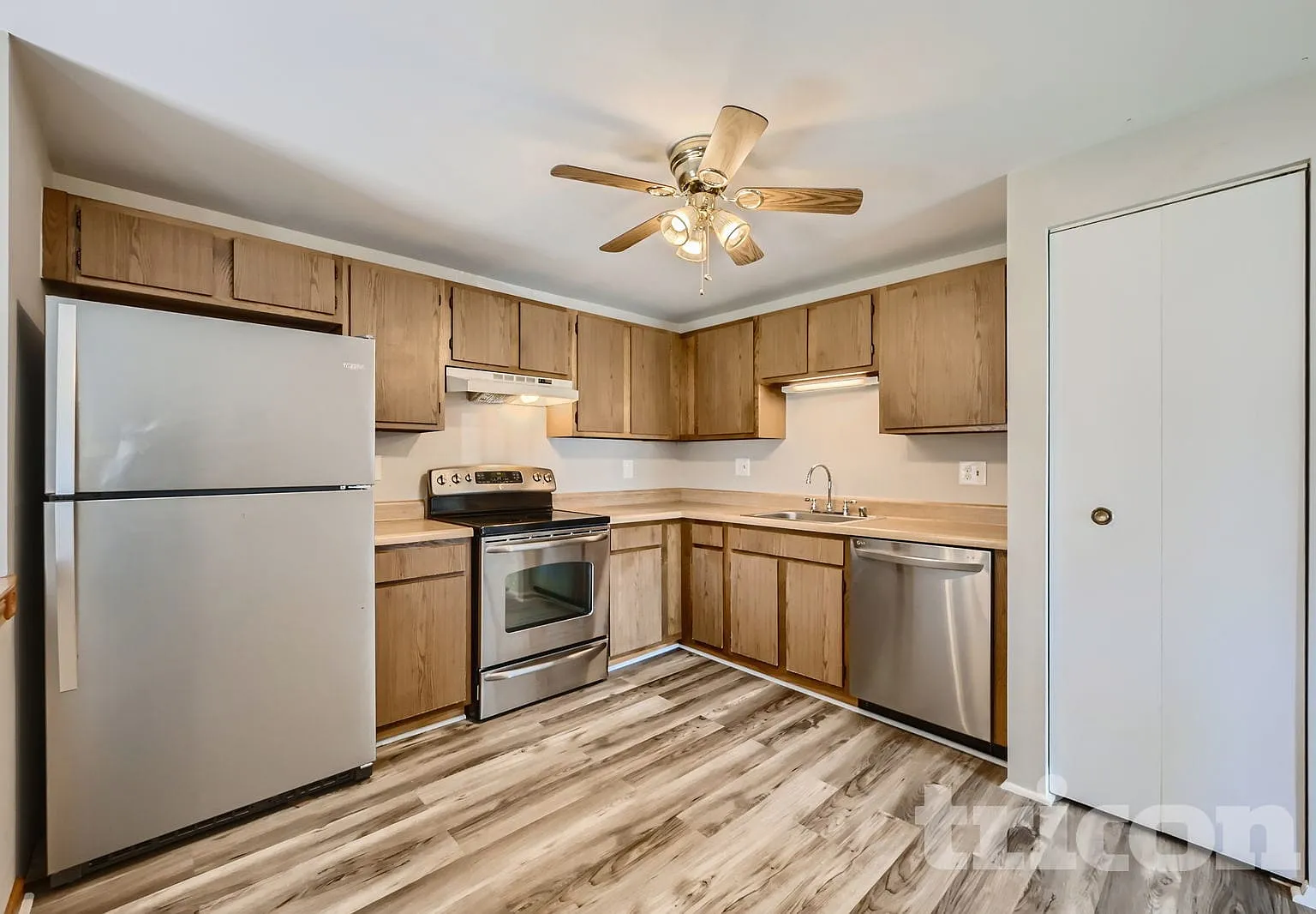 383 Stratford Avenue Aberdeen MD — Photo 2