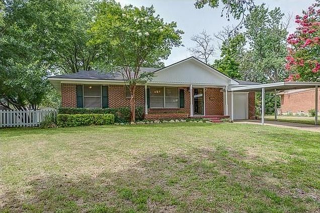 1st image of 1216 Tosch Ln