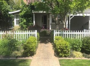 430 9th Ave, Kirkland, WA 98033