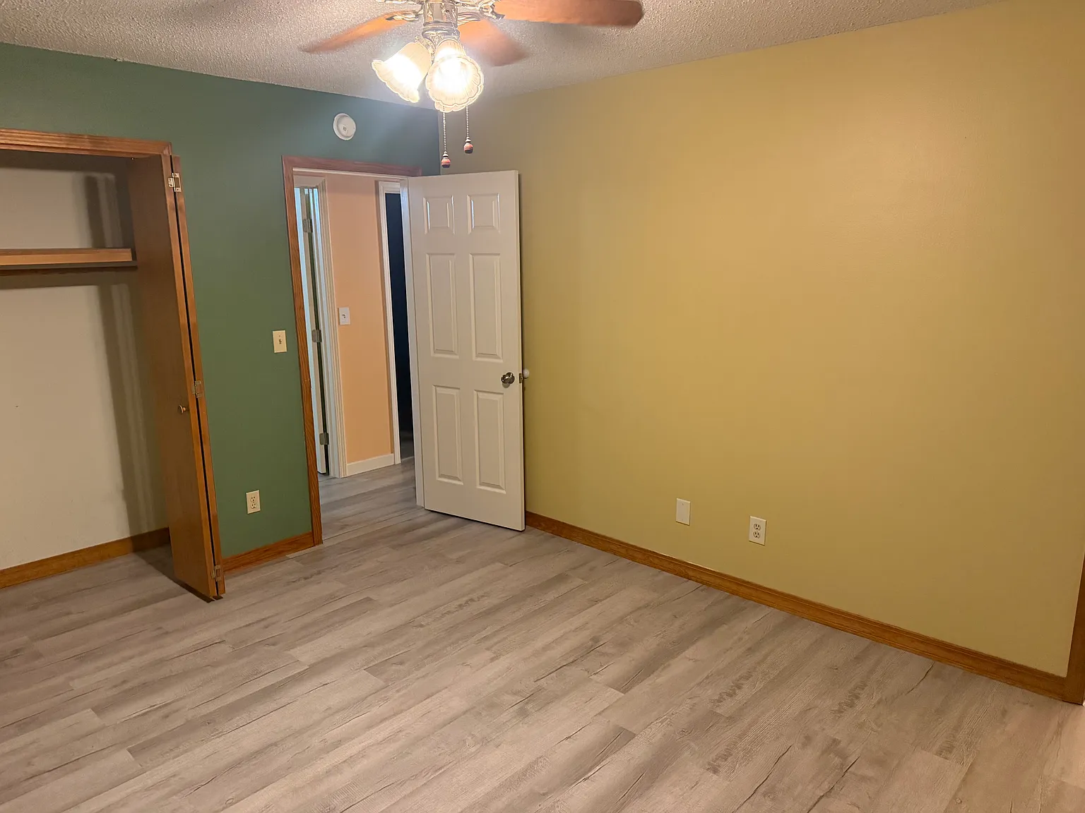 3 bed, 1232 sqft, $1,595 — Photo 3