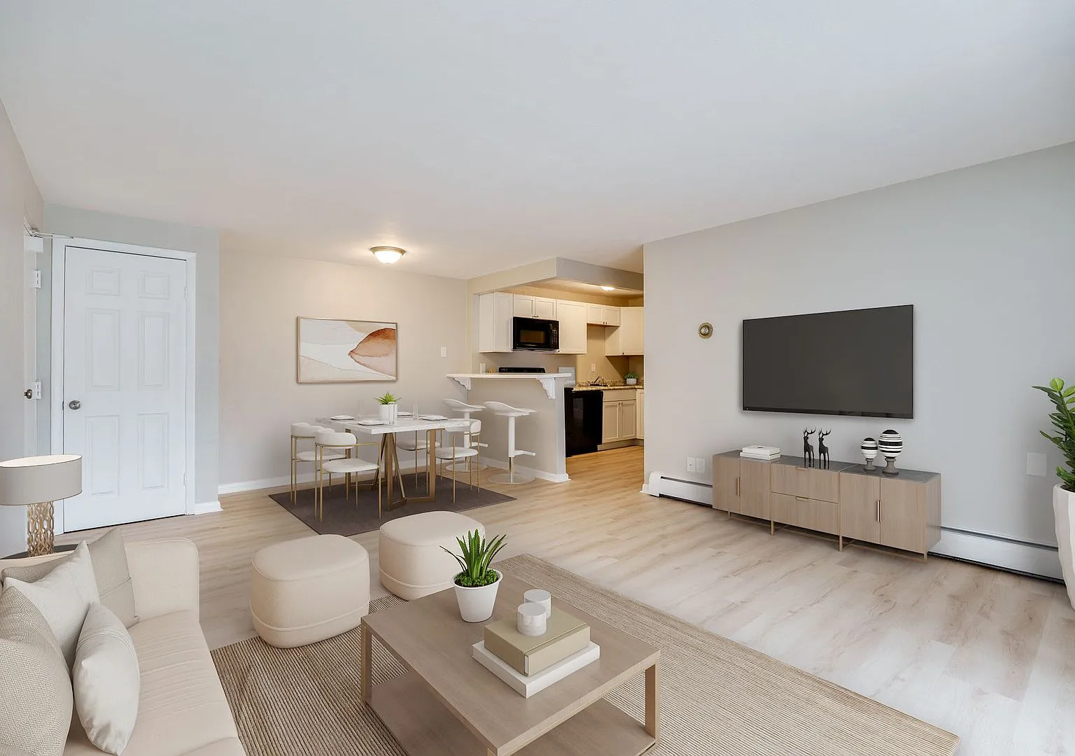 Monroe Terrace Apartments — Photo 1