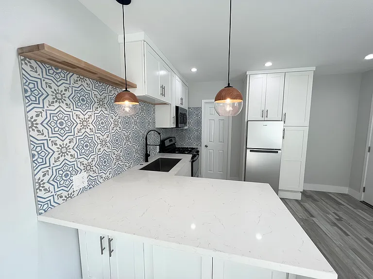 4225 W 120th St #D — Photo 5