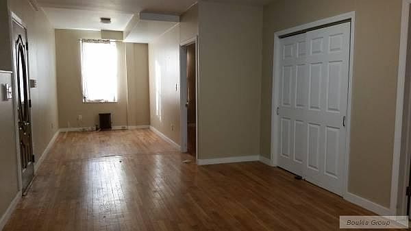 1st image of 3175 29th St