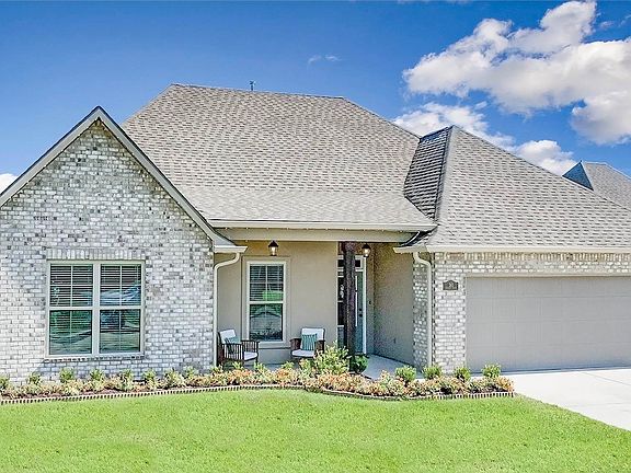 2nd image of 265 Peacock Pointe