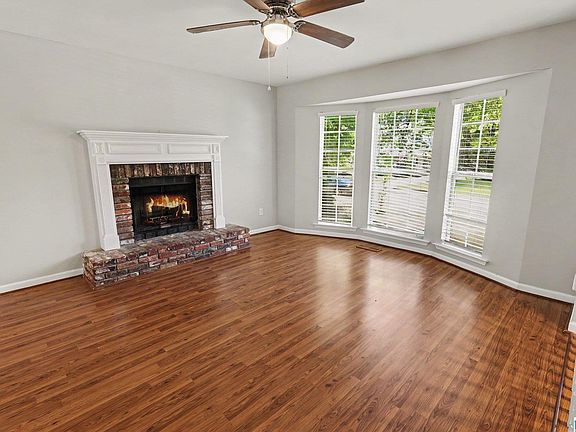 2nd image of 4725 Turner Dr