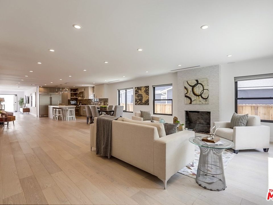1st image of 228 N Saint Andrews Pl