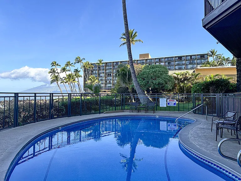 S Kihei Rd — Photo 36