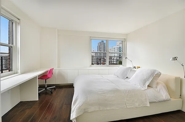 Sold by Corcoran | media 19