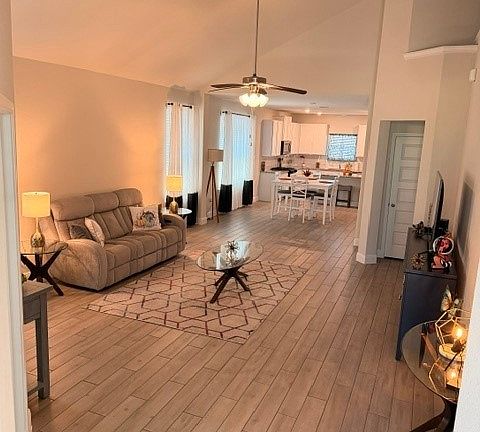 2nd image of 29511 Autumn Copper