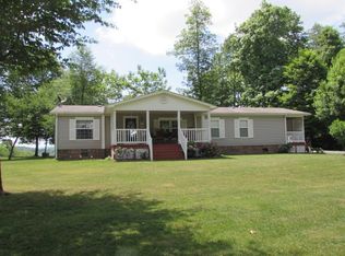 1470 Davis Valley Rd, Rural Retreat, VA 24368