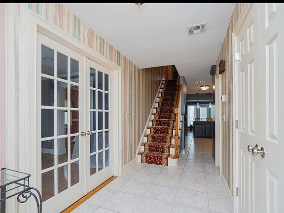 2nd image of 128 Justin Ave Floor 1
