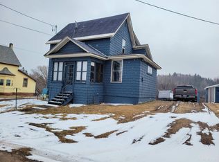 154 Douglas St, Ishpeming, MI 49849