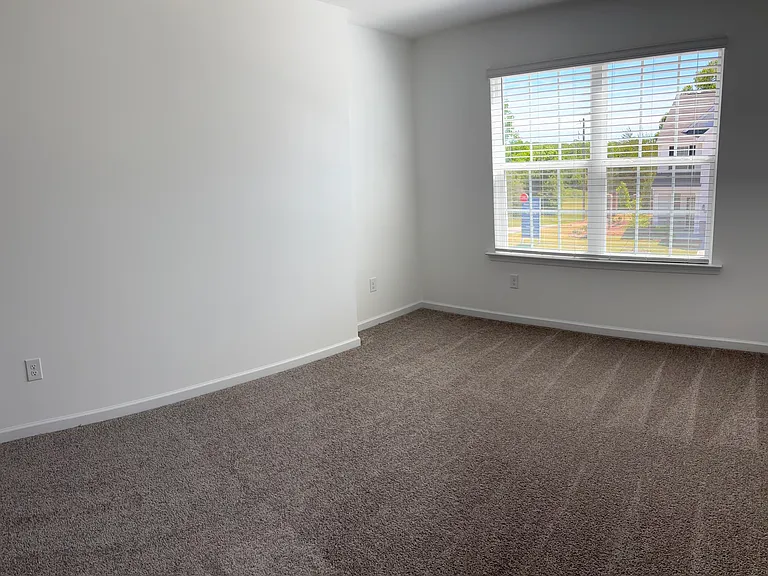1801 Pheasant Trace Cir — Photo 9