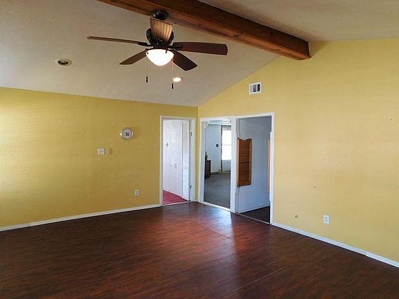 3rd image of 420 Orchard Dr