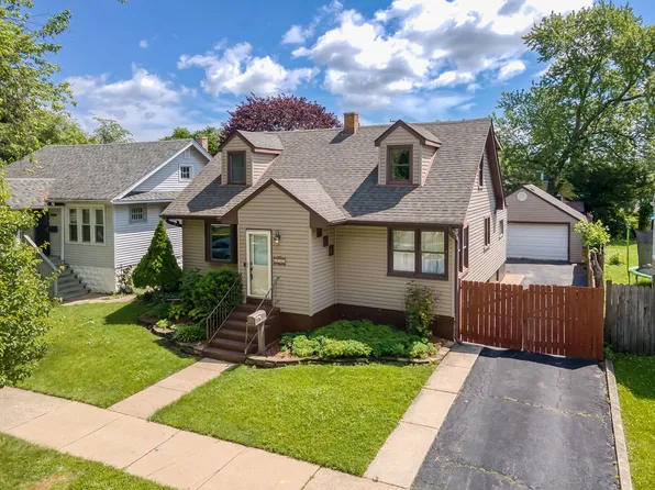 14517 Sawyer Ave, Midlothian, IL 60445
