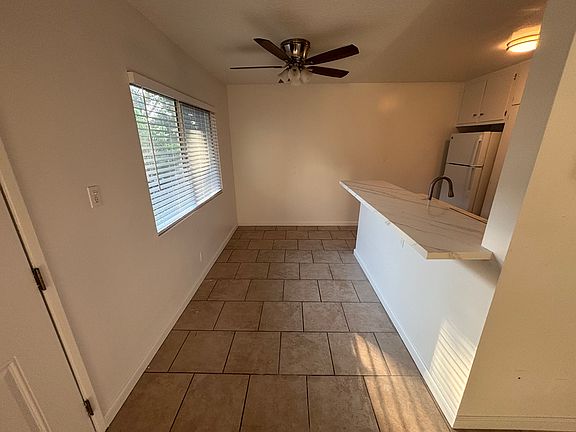 4th image of 2720 E Mariquita St APT 6