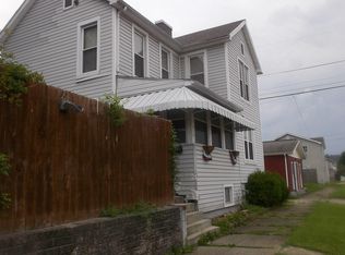 212 N 7th St, Ironton, OH 45638