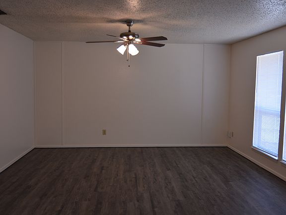 4th image of 2523 Windy Pine Ln #2523