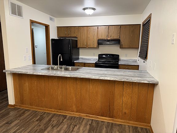 2nd image of 201 Ash St #203