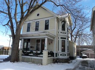 1618 Military St, Port Huron, MI 48060