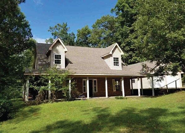 1st image of 1865 Mount Pleasant Dr