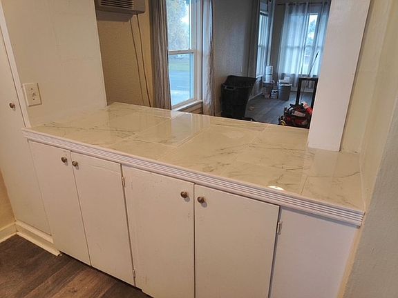2nd image of 1205 W Yakima Ave #3