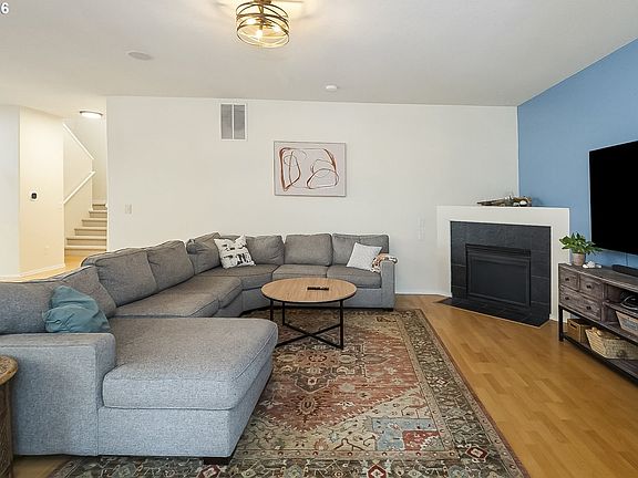 4th image of 12255 SW Aspen Ridge Dr