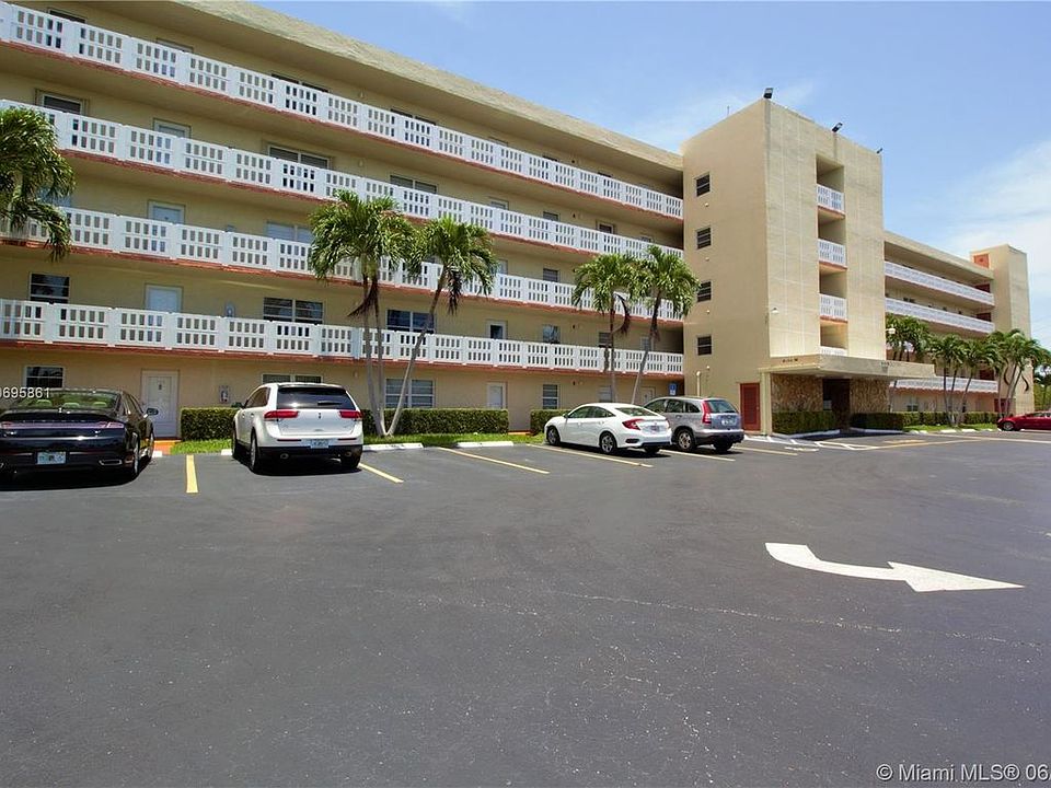 1st image of 190 SE 5th Ave APT 402