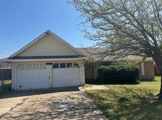 604 NE 39th Ave, Mineral Wells, TX 76067