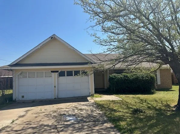 604 NE 39th Ave, Mineral Wells, TX 76067