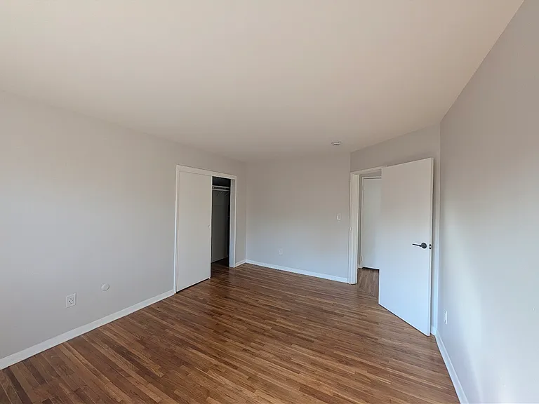 450 Lincoln Ave #C14 — Photo 9