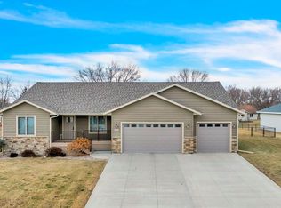 2504 Viking Ave, Spirit Lake, IA 51360