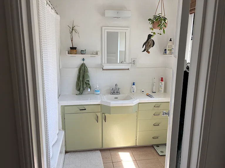 407 W Anapamu St — Photo 4
