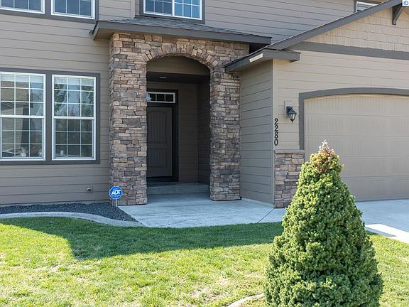 3rd image of 2280 Coppercreek