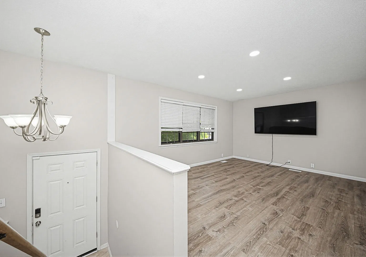 Please View 3D Virtual Walk-Through Before Scheduling a Showing — Photo 4