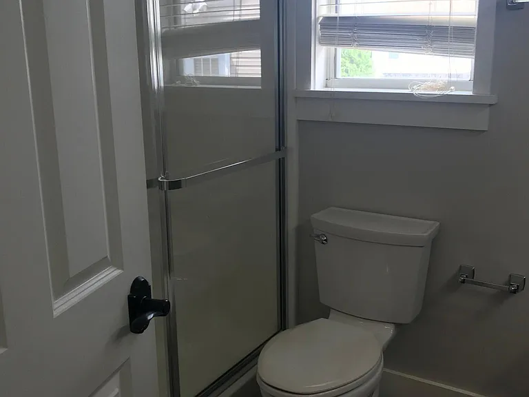 20 4th Ave #20 — Photo 19