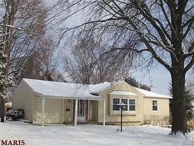 1st image of 9233 Hale Dr