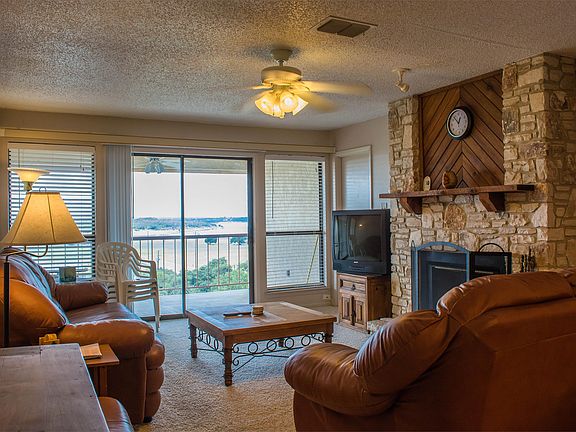 2nd image of 1226 Cougar Dr APT 16