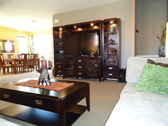 2nd image of 884 Graphite Ln
