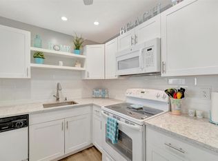 6057 Coral Way #3, Bradenton, FL 34207