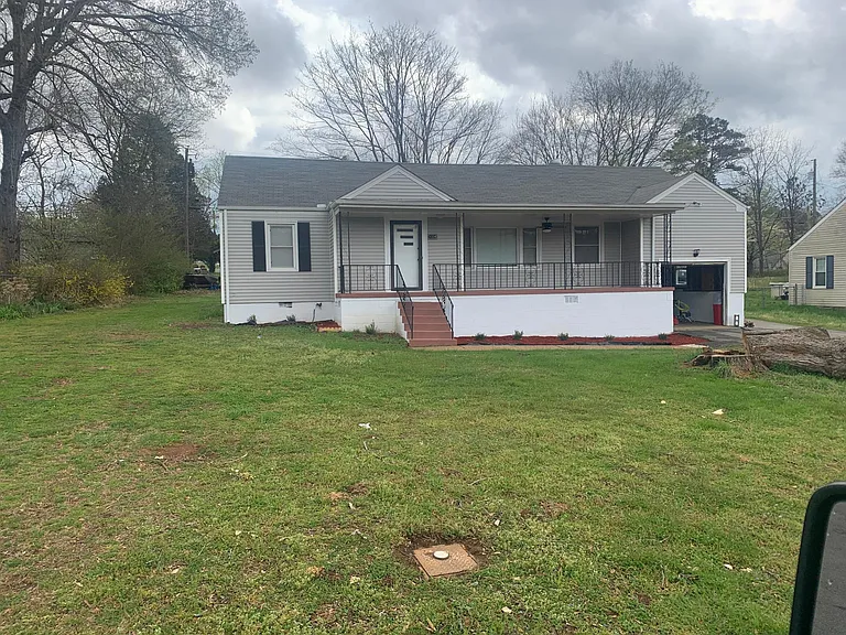 1334 Lolita Ln — Photo 2