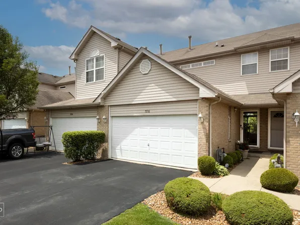7216 Bradford Ct #141, Justice, IL 60458