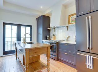 204 5th St SE UNIT 1, Washington, DC 20003