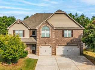 6284 Brookridge Dr, Flowery Branch, GA 30542