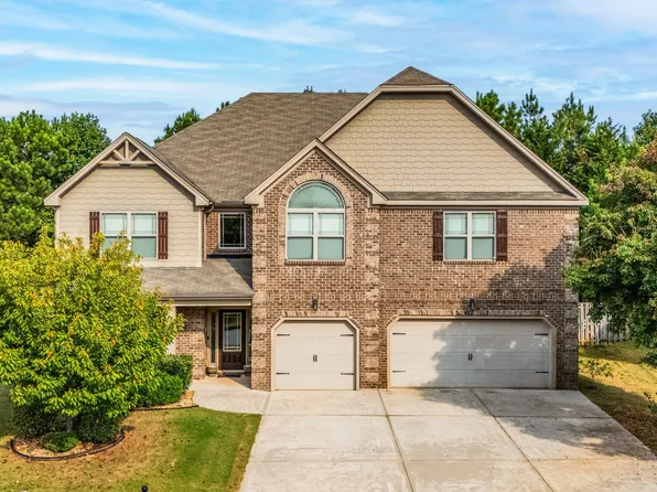 6284 Brookridge Dr, Flowery Branch, GA 30542